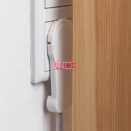 ANCO Table socket 3 way with flat plug, 1.4m